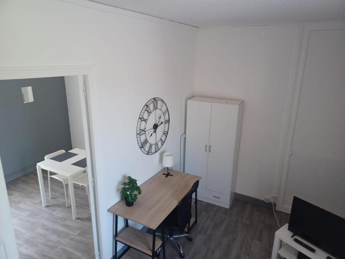 Le Carnot Proche Gare Et Iut Chez Adrien Apartman Saint-Quentin  Kültér fotó