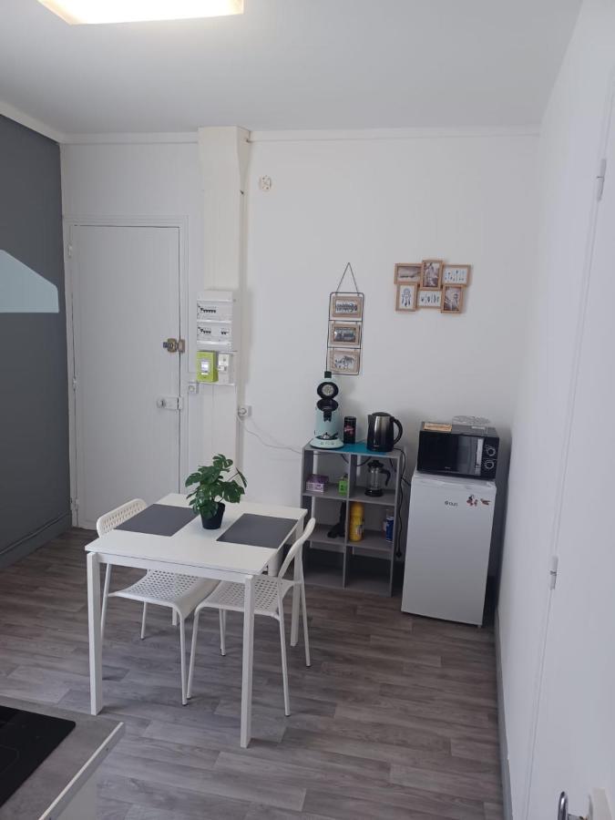 Le Carnot Proche Gare Et Iut Chez Adrien Apartman Saint-Quentin  Kültér fotó