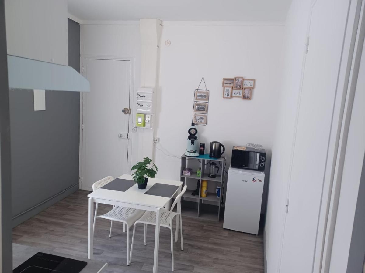 Le Carnot Proche Gare Et Iut Chez Adrien Apartman Saint-Quentin  Kültér fotó